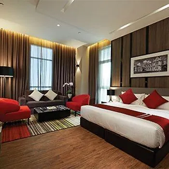 Maritime Luxury Suites 4*, George Town